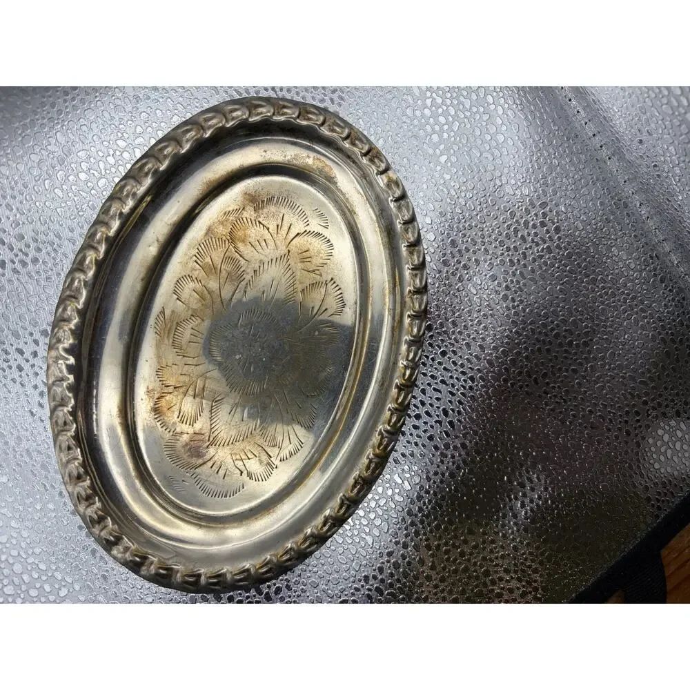 Dainty Silverplated Oval Dish with etched flowers International Silver Co.
